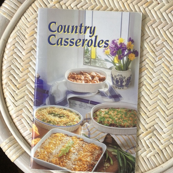 vintage RIVAL CROCKPOT COOKBOOK 1982 & 4 ETHNIC SOFTCOVER COOKBOOKS RECIPES - Picture 5 of 13